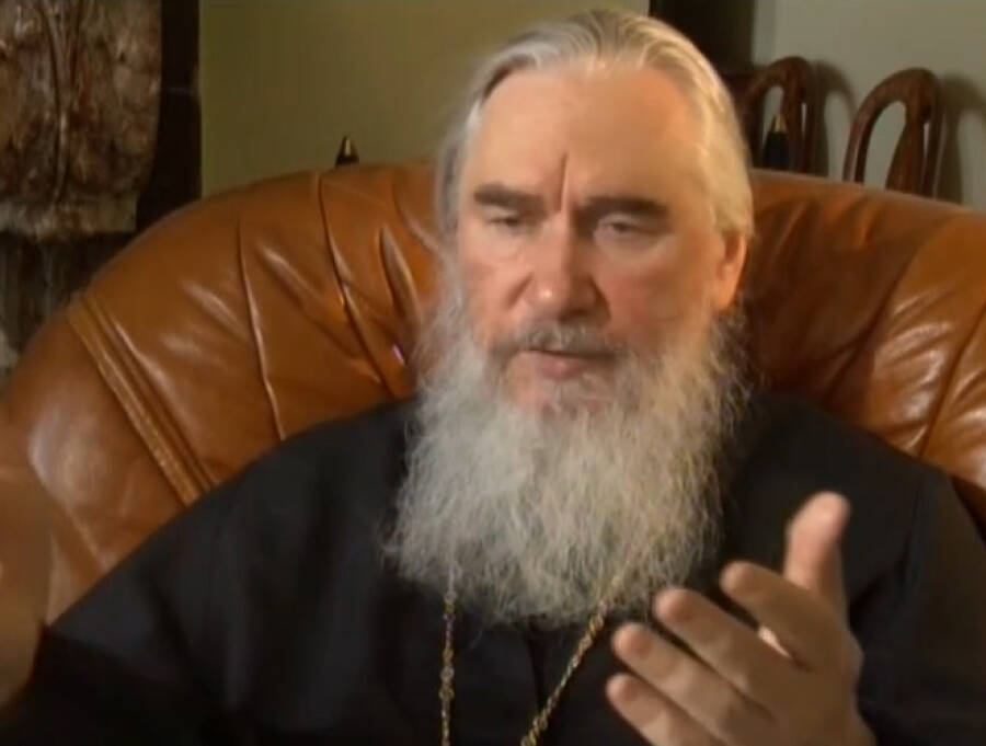 Д/ф "Простой епископ"