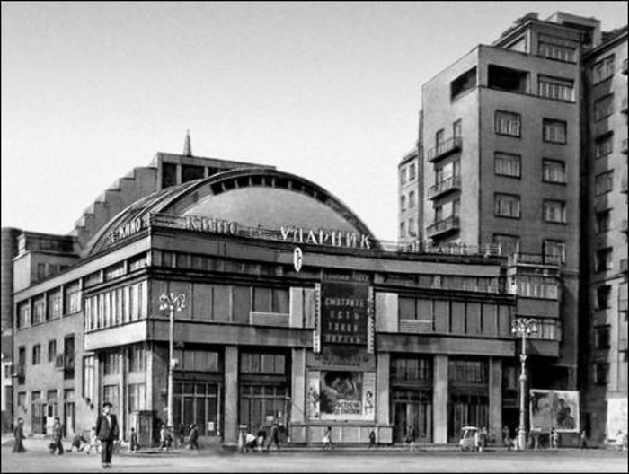 «90-е – это анти-20-е». О чем грезило советское искусство 100 лет назад