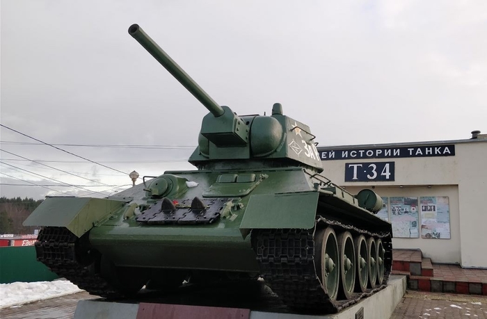 Средний… Ставший лучшим! Как в СССР создали танк, ставший легендой Второй мировой войны