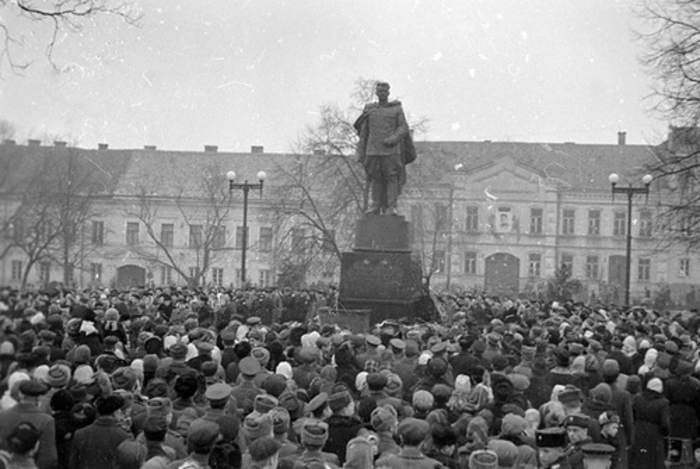 Краткий курс истории. Иван Черняховский