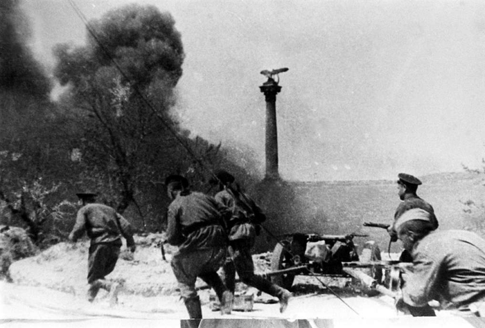 Крымская операция: сокрушительная и неотразимая весна-44