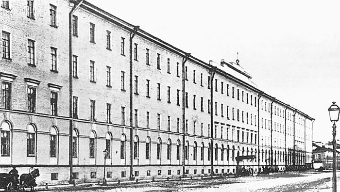 Зачем был создан Дворянский полк в русской армии?