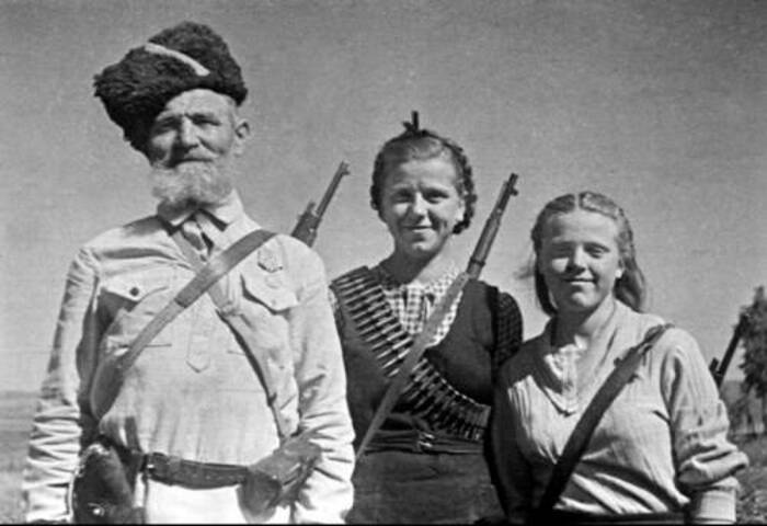 Народные мстители на народной войне