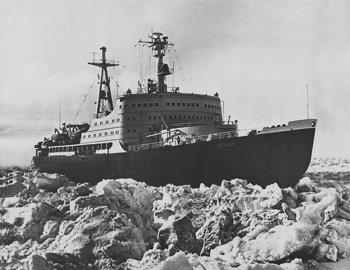 Атомный ледокол «Ленин»